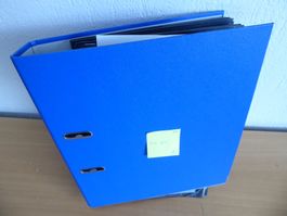 Interessantes Album Motive mit 86 Seiten Inhalt