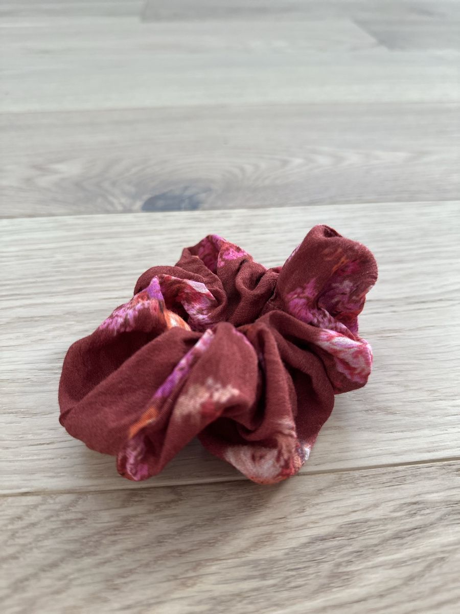 Accessoires pour cheveux: Avani Scrunchie pink – D'occasion à Küssnacht am Rigi par annine.l. 1