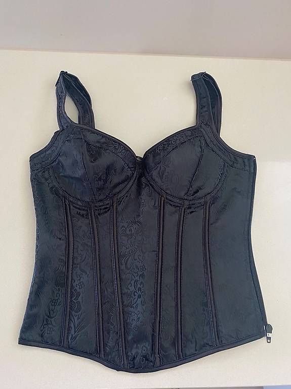 Altra biancheria intima: Korsett NEU, Gr. 36 – Usato da Winterthur venduto da Etimax