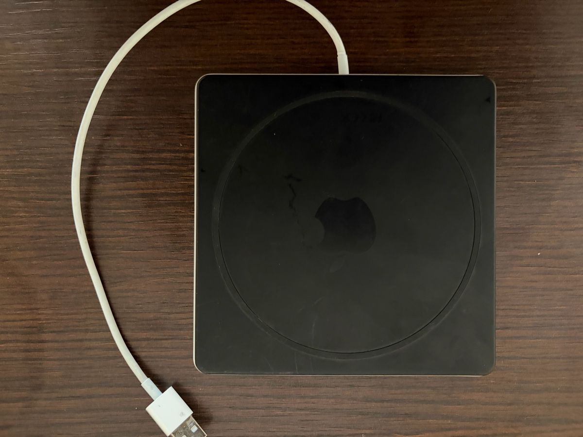 Apple Lettore multimediale & Streamer: Apple USB SuperDrive - externes DVD/CD Laufwerk – Usato da Lenzburg venduto da Can.Dogan 2