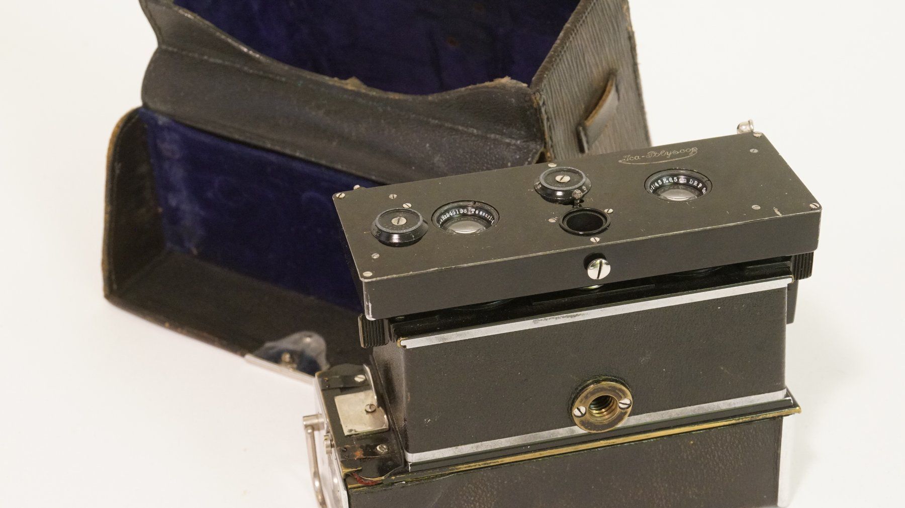 Fotocamera: JCA stereo Polyscop 606/1 mit Wechselkass. und Zeiss Tessar – Usato da Wohlenschwil venduto da steyr185 1