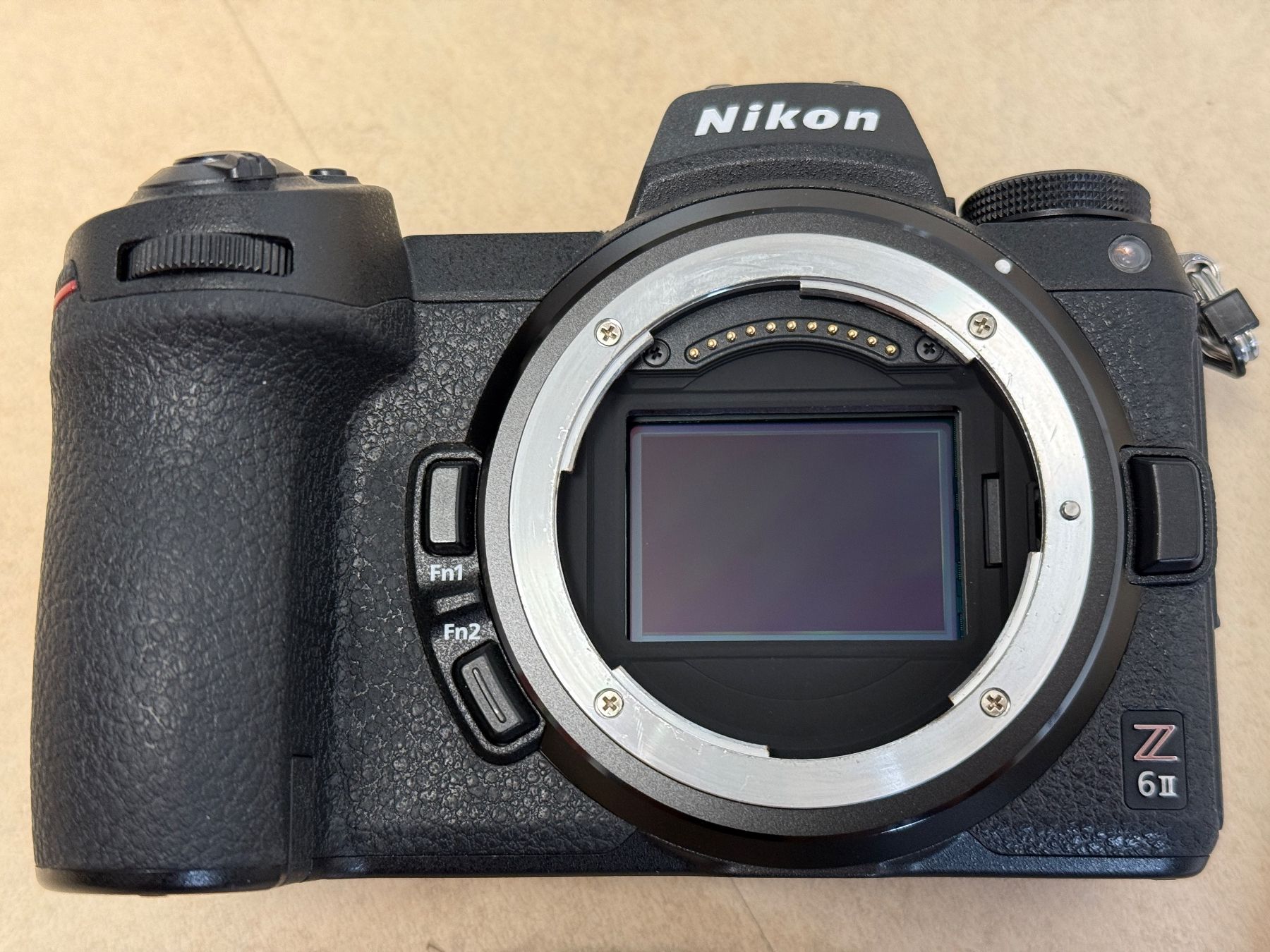 Nikon Kamera: Nikon Z6 II Kamera Body - Top Zustand, nur 1668 Auslösungen – Gebraucht aus Steinhausen von Schelbert 1