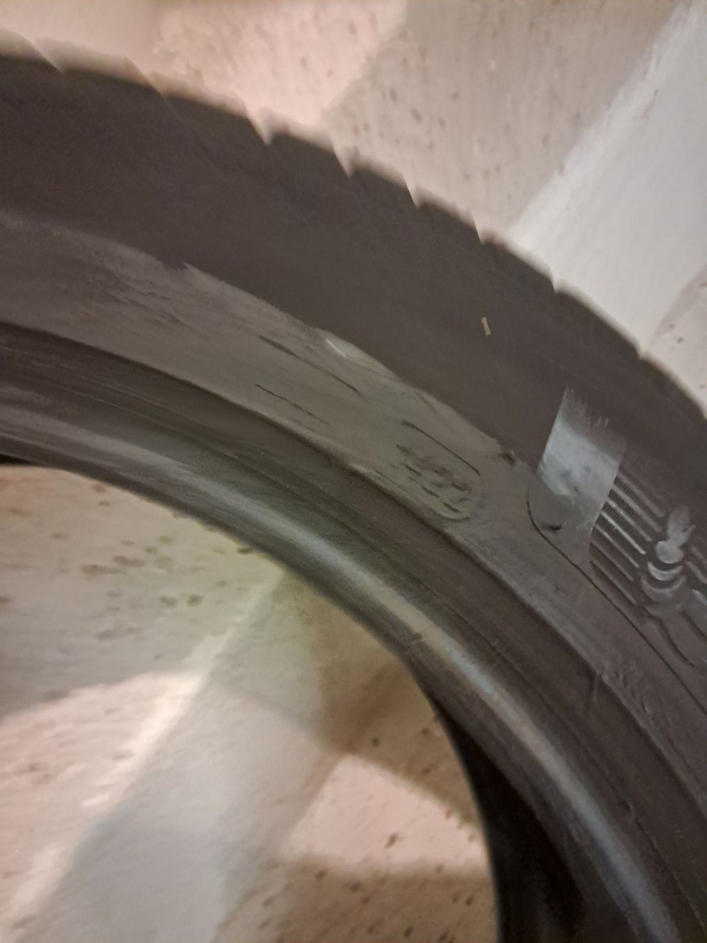 Michelin Pneumatici & Ruote complete: Pneu – Usato da Ettiswil venduto da Chutz8 3