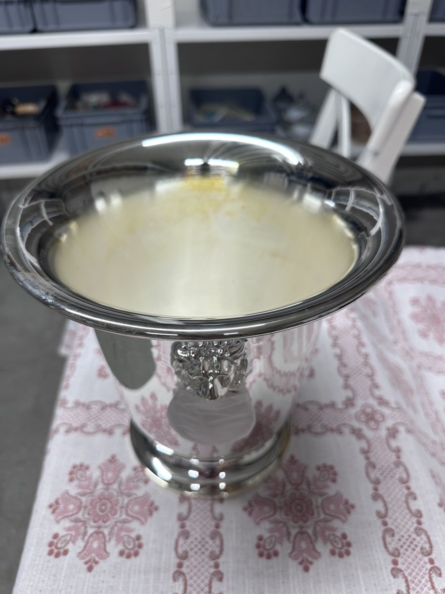 Altro: Silber verchromter Champagnerkühler im Karton – Nuovo e nell'imballaggio originale da Merlischachen venduto da FLO5555 2