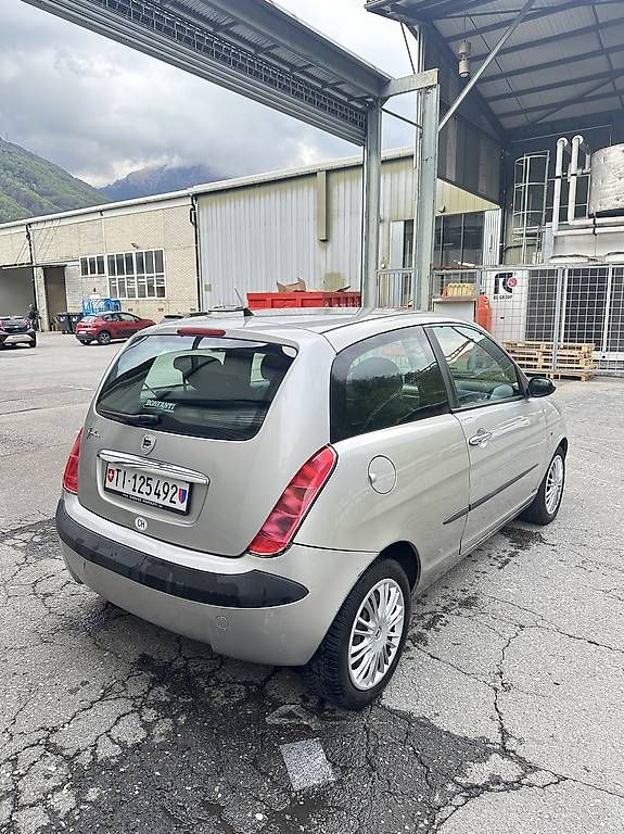 Lancia Automobili: Lancia Ypsilon – Usato da Cureglia venduto da gab_bz6z 1
