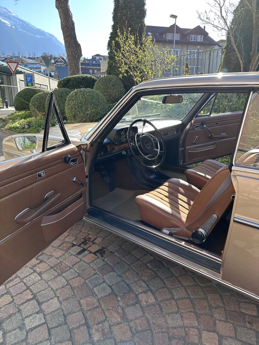 Automobili: Mercedes Benz 250 CE Automatic – Usato da Oey venduto da jos_fqf9 4