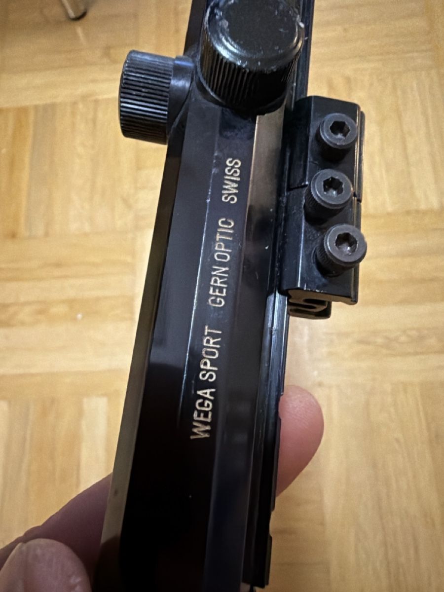 Occhiali & Lenti: Lunettes de tir wega  – Usato da Lausanne venduto da Erion2015 1