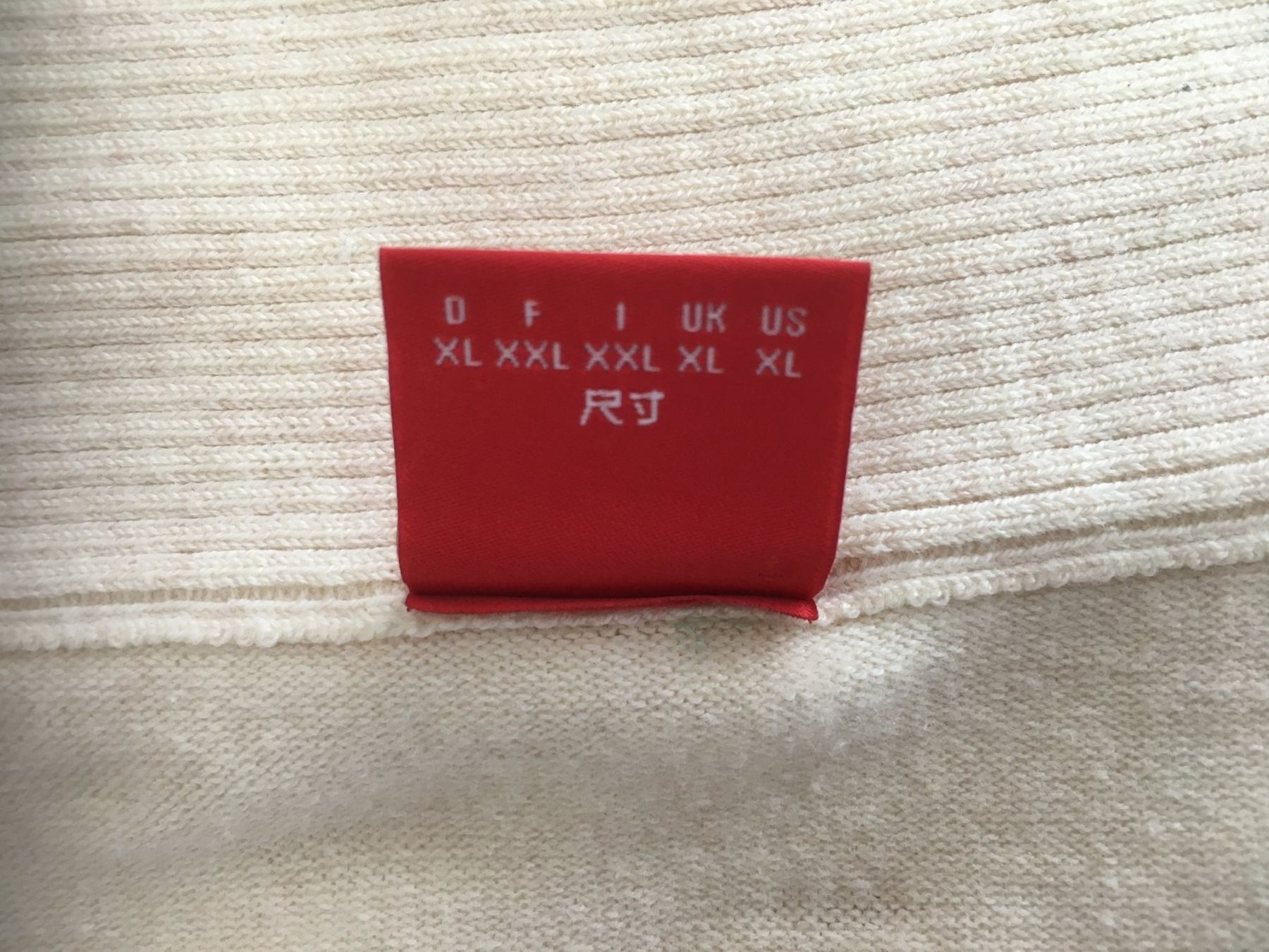 Esprit Giacche: Strickjacke Esprit – Usato da Uetendorf venduto da Florabella01 4