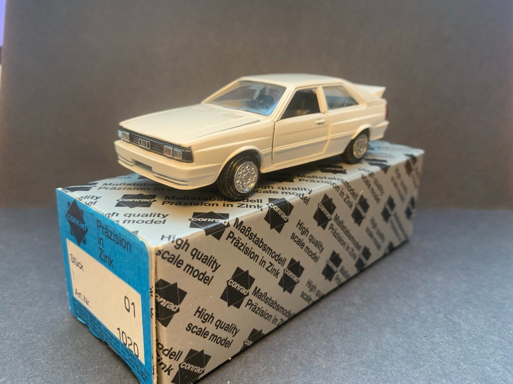Conrad Modellini d'auto: Audi Quattro weiss - Conrad 1:43 OVP – Nuovo e nell'imballaggio originale da Spiez venduto da Mlandcruiser