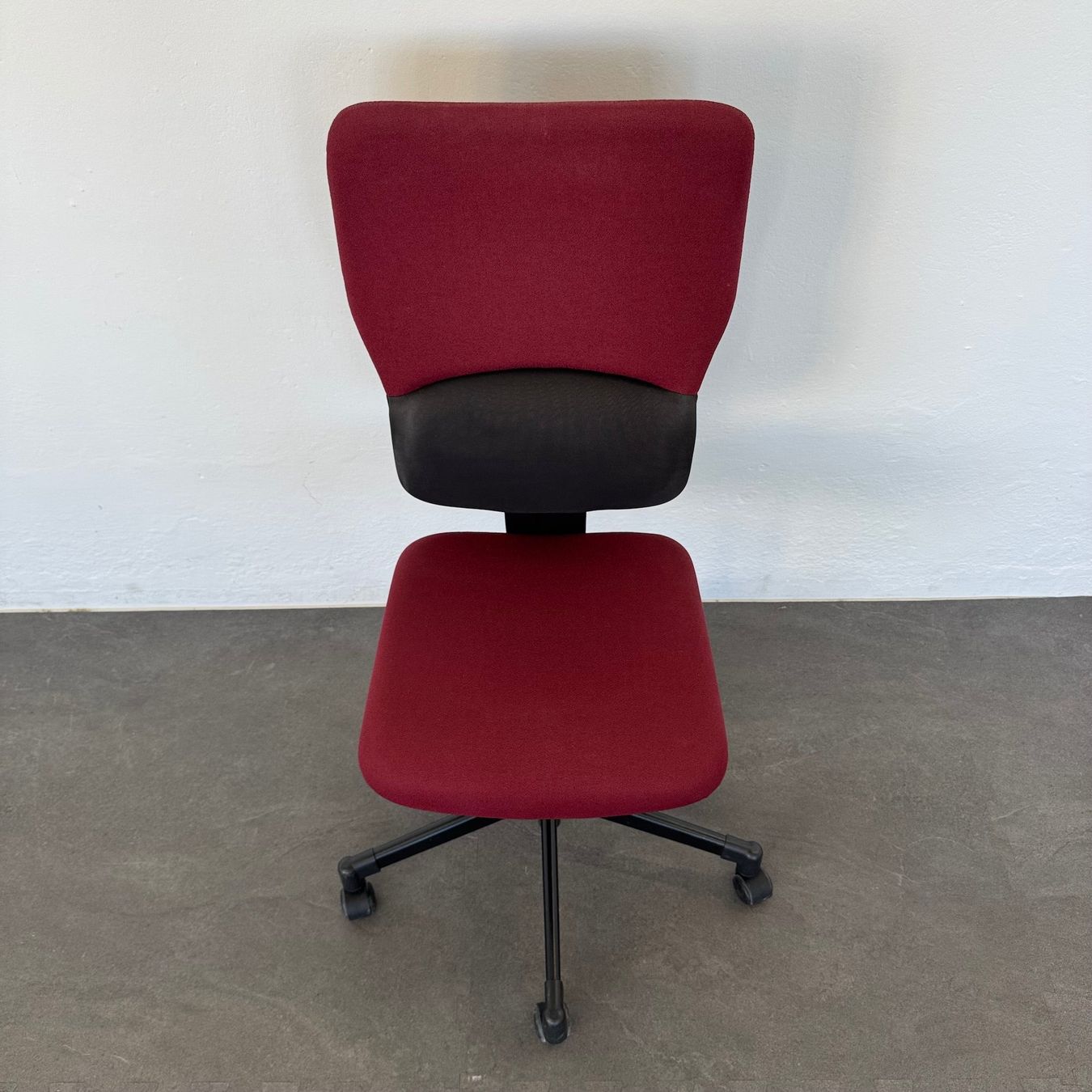 Steelcase Sedie: Steelcase Let's B Bürodrehstuhl – Usato da Schönenwerd venduto da mcofficeshop 7