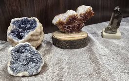 Diverse Quarzsteine