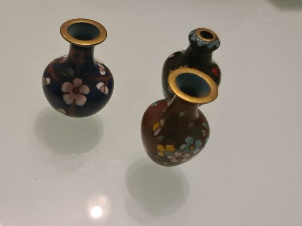 Vintage 3 traditionelle Miniatur E-Maille Mini Vasen China 1