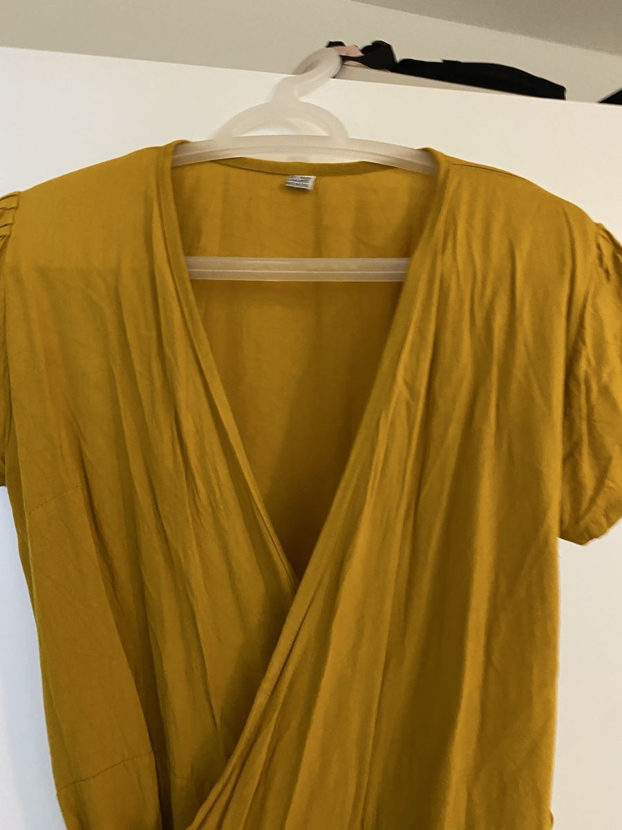 Vestiti: Senfgelbes Kleid – Usato da Luzern venduto da oli_6x2r 3