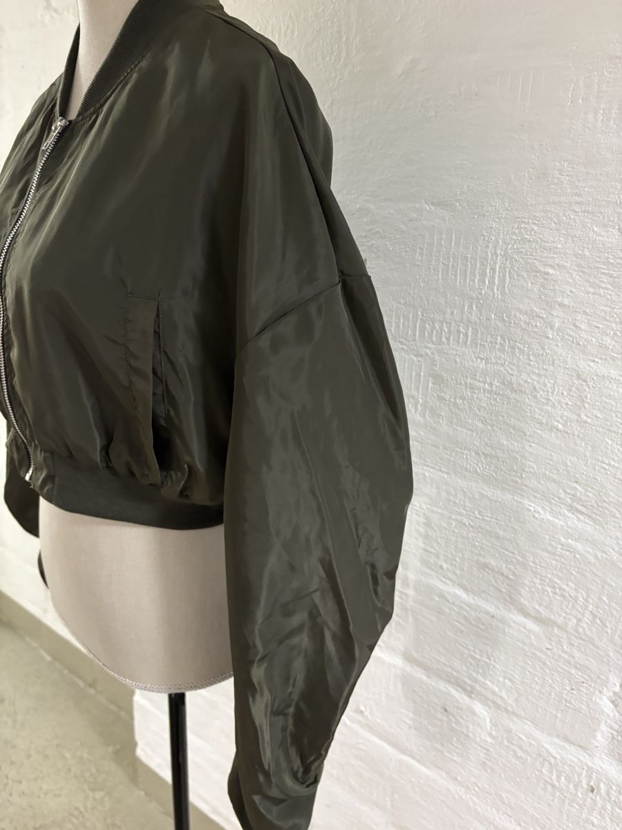 Shein Giacche: Damen Leichte Jacke,Gr.M;Shein – Usato da Winterthur venduto da Nena222 1