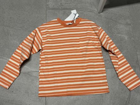 Pull 134 - 140 neuf