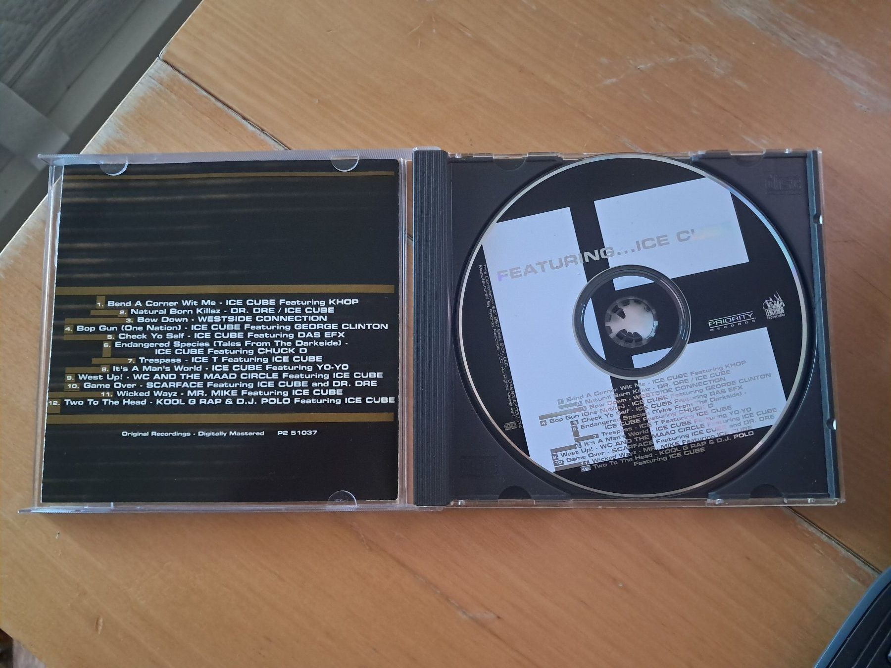 CDs: Featuring....Ice Cube (1997) CD – D'occasion à Zürich par Oi_love_Oilas81 1
