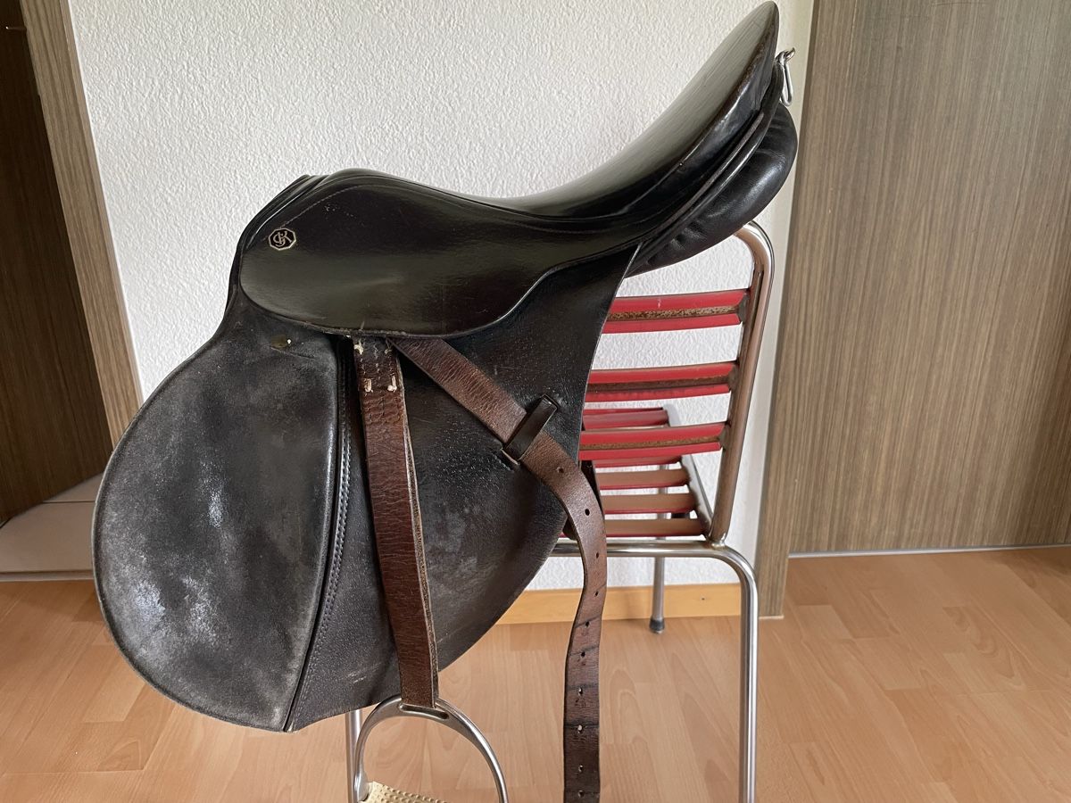 Sattel & Sattelzubehör: G. Kiffer Sattel für Kleinpferde – Gebraucht aus Mühlethurnen von crampina