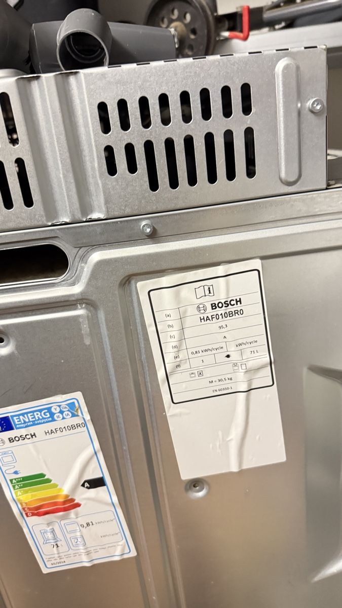 Bosch Elettrodomestici da cucina: Backofen Bosch sehr wenig gebraucht  – Usato da Schafisheim venduto da besmehd 3