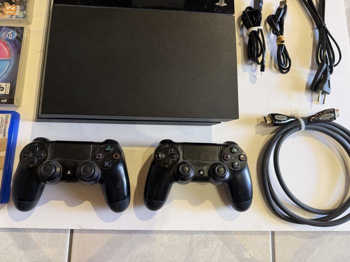Sony Konsolen: PS4  +  5  JEUX – Gebraucht aus Apples von Gasscret 3