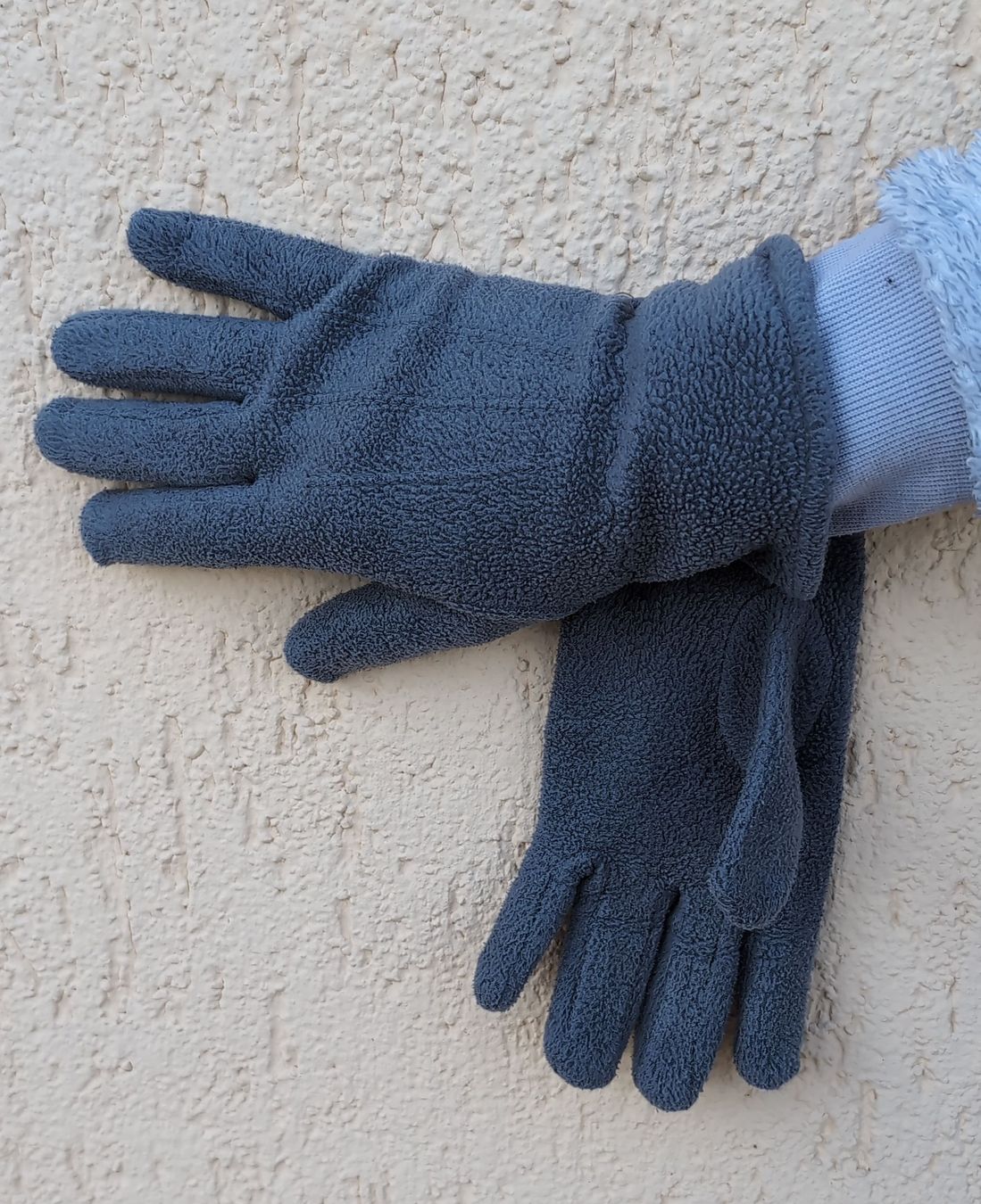 Guanti & manicotti: Warme Fleecehandschuhe, Grösse ca. 7 – Usato da Alberswil venduto da __colafroeschli__ 1