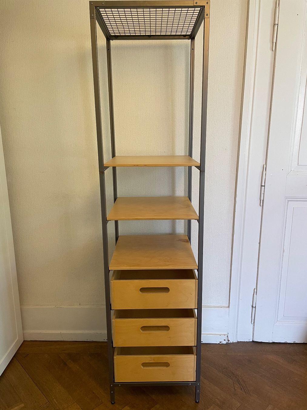 Ikea Scaffali: IKEA Veberöd Regal mit Schubladen – Usato da Bern venduto da Tjaggy 2
