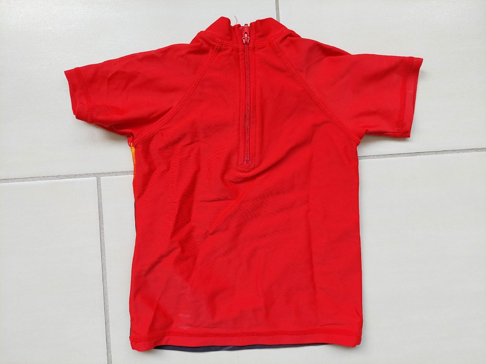 Costumi da bagno: UV Shirt 68/74 Lightning McQueen – Usato da Aeschi b. Spiez venduto da Corin1234 1