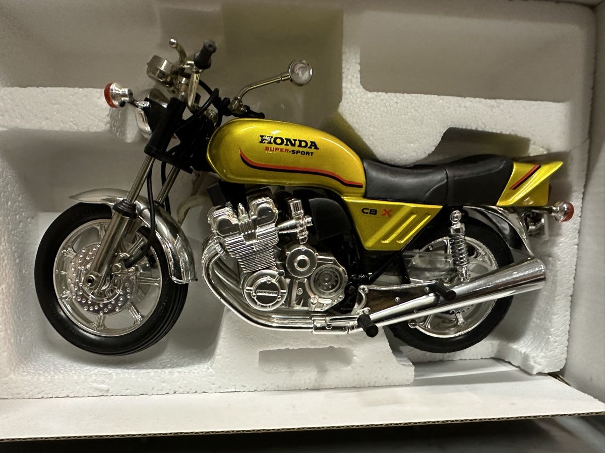 Honda Modellautos: Honda cbx 1000 1979  – Neu (gemäss Beschreibung) aus Reinach AG von rares75 3