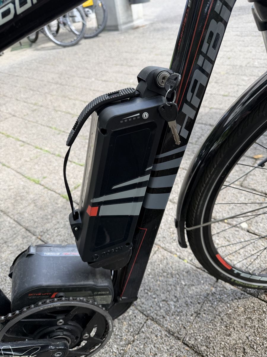 Haibike Velos: E-Bike Haibike für Bastler – Defekt aus Winterthur von Messenger 3