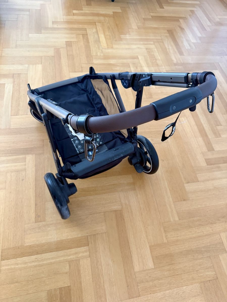 Cybex Carrozzine: Cybex e gazelle mit Zubehör – Usato da Herrliberg venduto da milkiway93 1