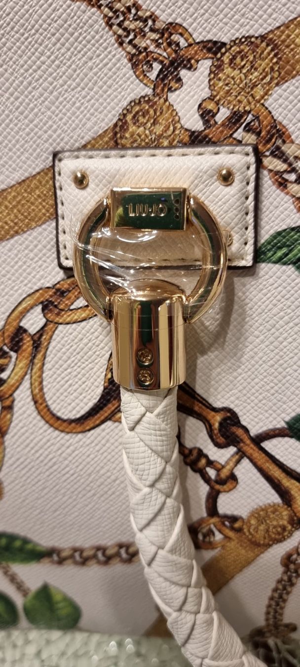 Liu Jo Sacs femmes: Liu Jo Handtasche – Neuf avec emballage d'origine à Luzern par Edii025 8