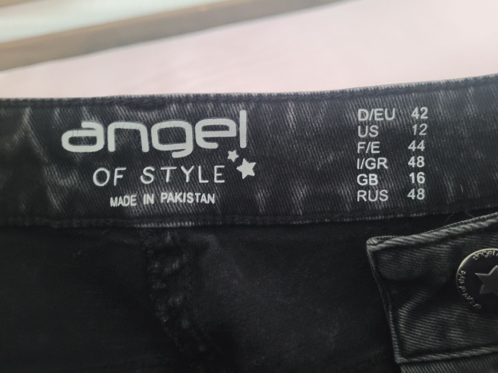 Jeans: jeans ulla popken t. 42 NUOVI – Nuovo (secondo la descrizione) da Giubiasco venduto da A.B00 5