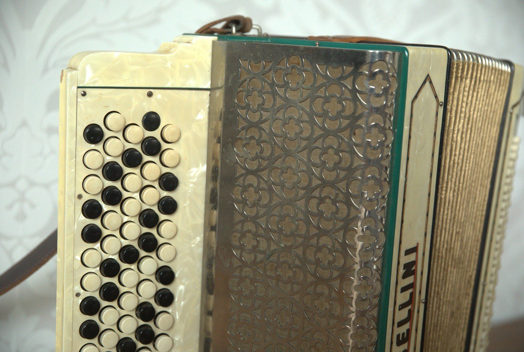Strumenti musicali: Akkordeon Bellini – Usato da Buchs SG venduto da MMmmnS 1