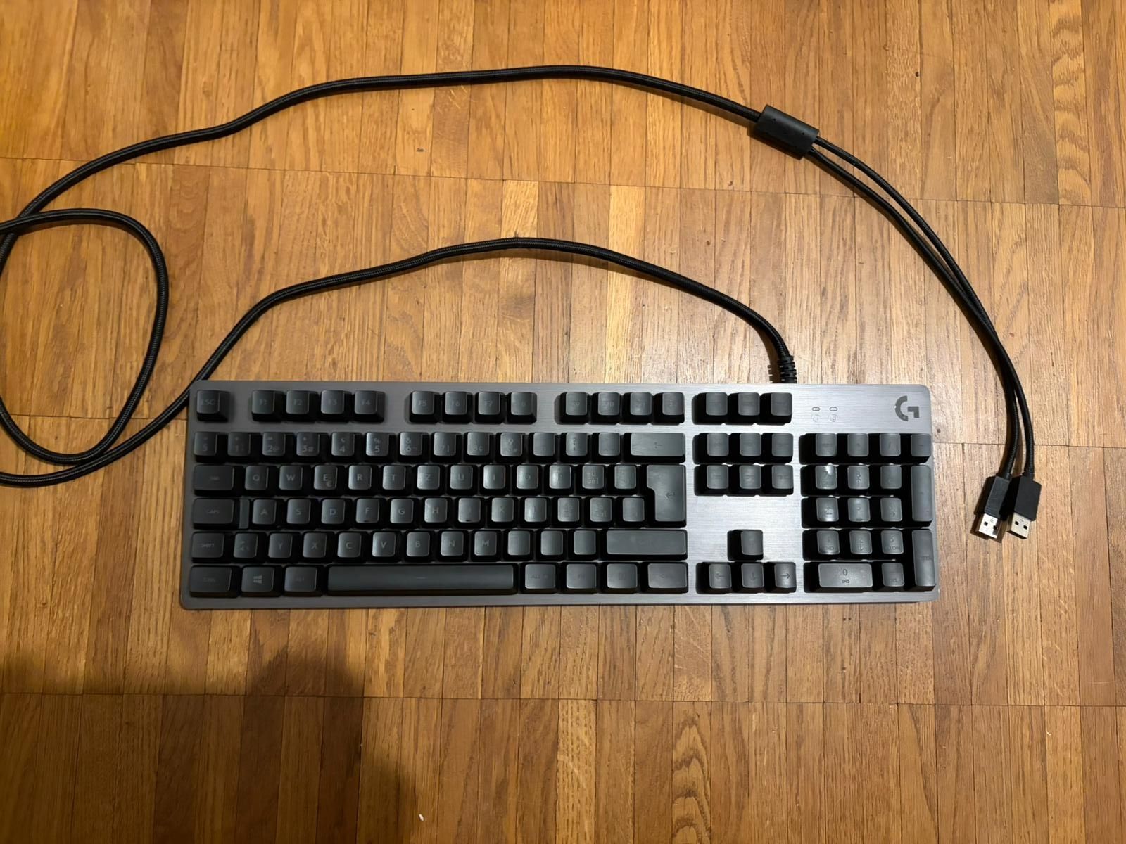 Logitech Tastiere: Logitech G513 Carbon Gaming Tastatur – Usato da Niederlenz venduto da ercanerken 5