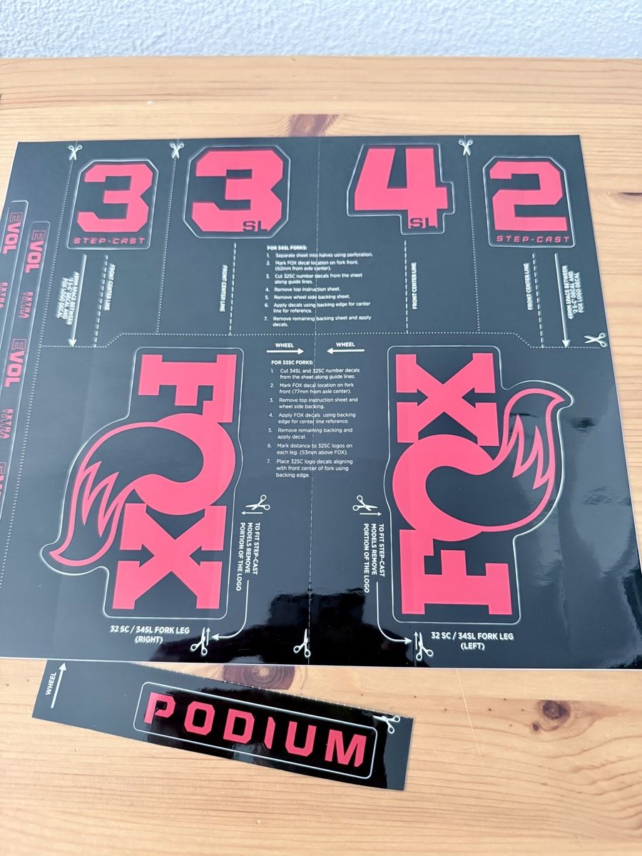 Fox Ersatzteile: FORK & SHOCK KIT IGNITION RED – Gebraucht aus Glattpark(Opfikon) von Petevisuals 2