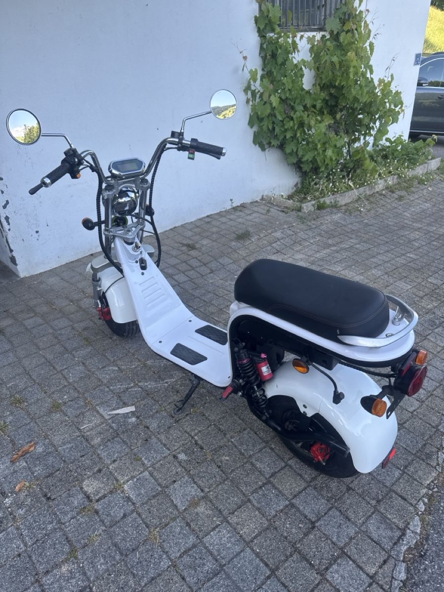 Veicoli elettrici: Elektro Roller – Usato da Wattwil venduto da kft_2nnd