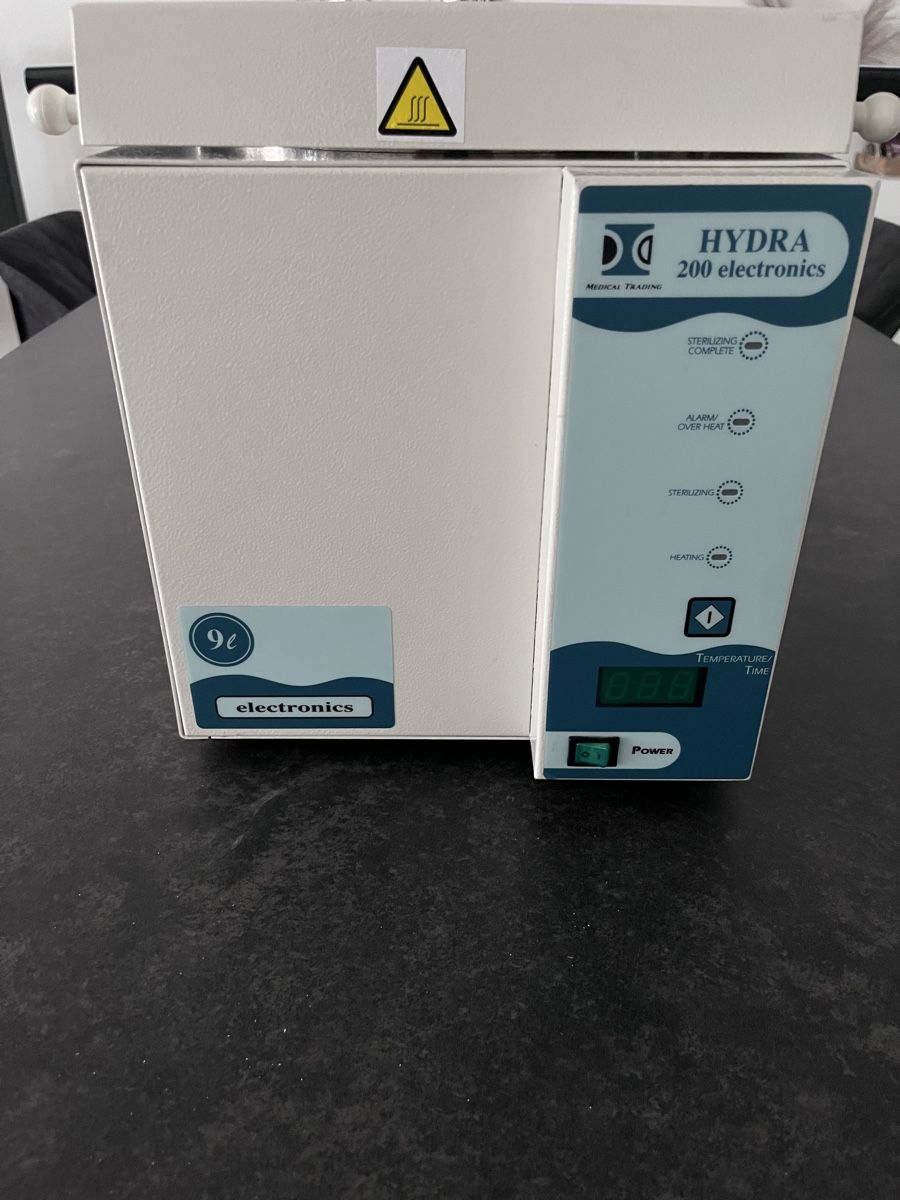Baby-Mahlzeiten: Autoklav Hydra 200 Electronics (Sterilisator) – Gebraucht aus Triesen von weestocks12