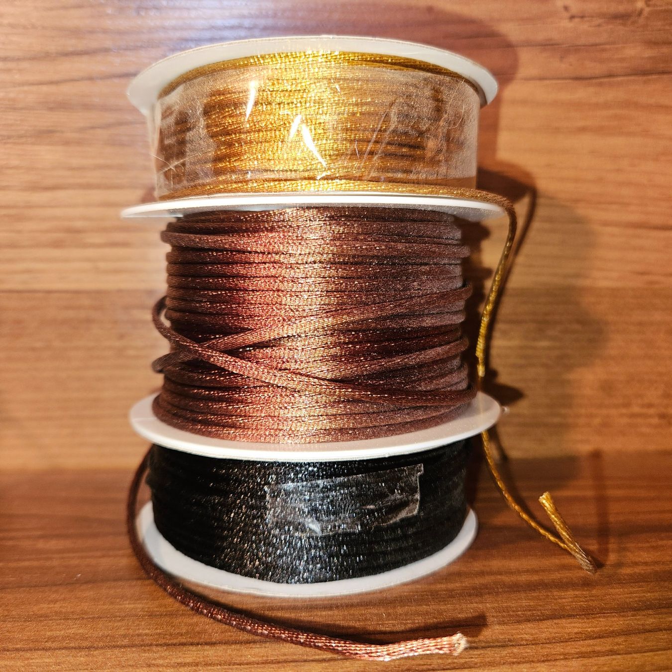 Nastri decorativi: 13 Rollen Satinkordel 2mm – Nuovo (secondo la descrizione) da Reichenbach i. K. venduto da ANiZu83 2