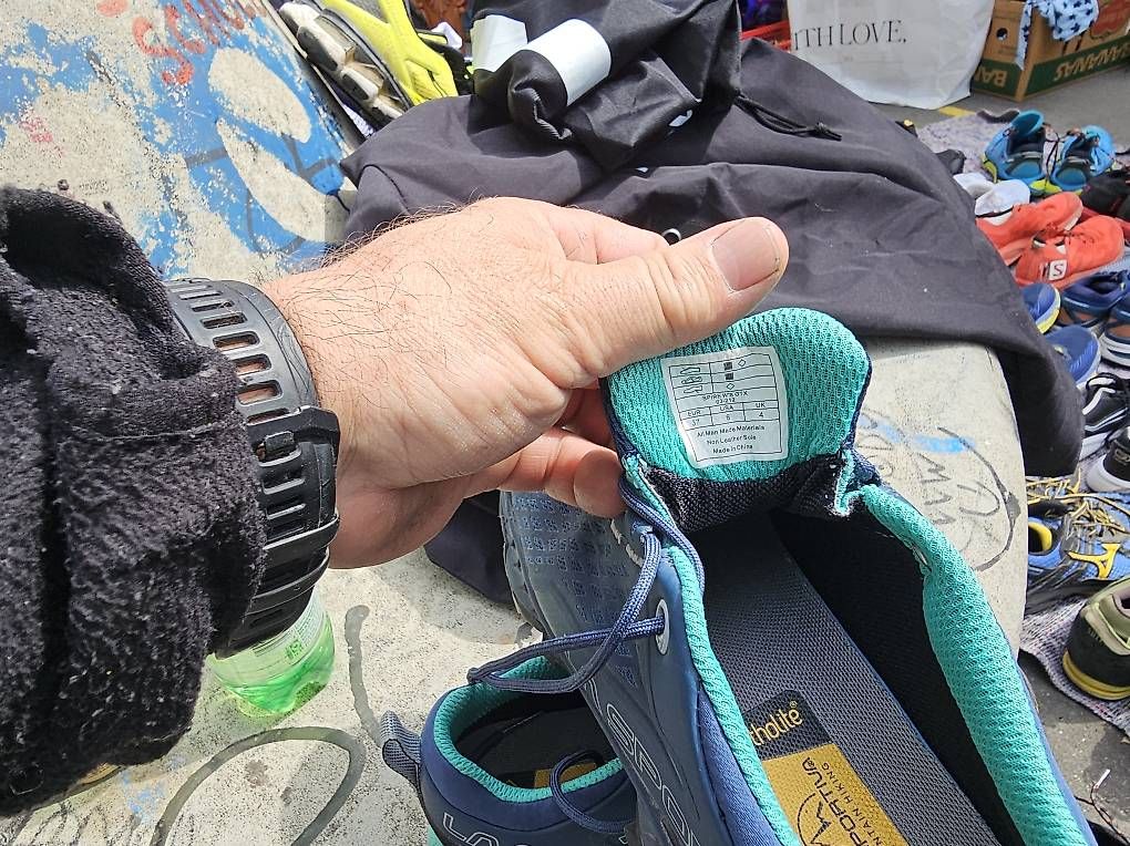 Scarpe da donna: La sportiva, grosse 37 – Usato da Thun venduto da Plaki 1