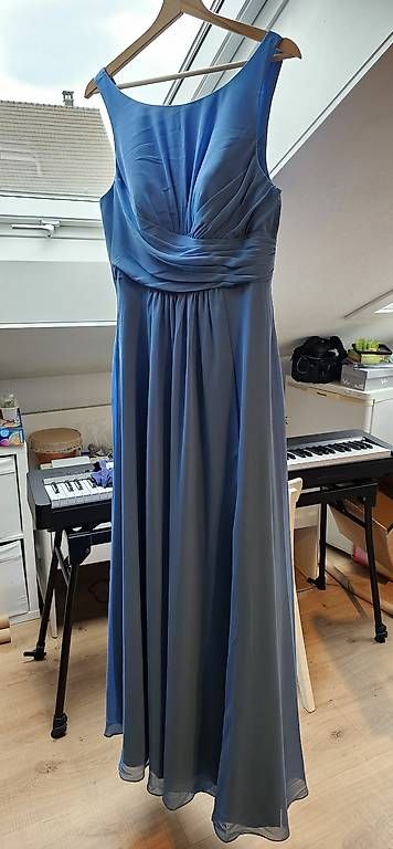 Vestiti: Neues blaues Kleid, Grösse 38 – Usato da Bertschikon Gossau venduto da sunsmile90 1