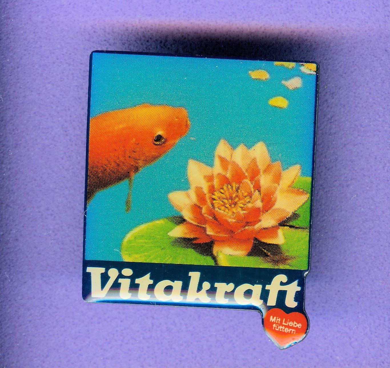 Placchette & Badge: Vitakraft  Teichfutter – Usato da Winterthur venduto da Sammleroase