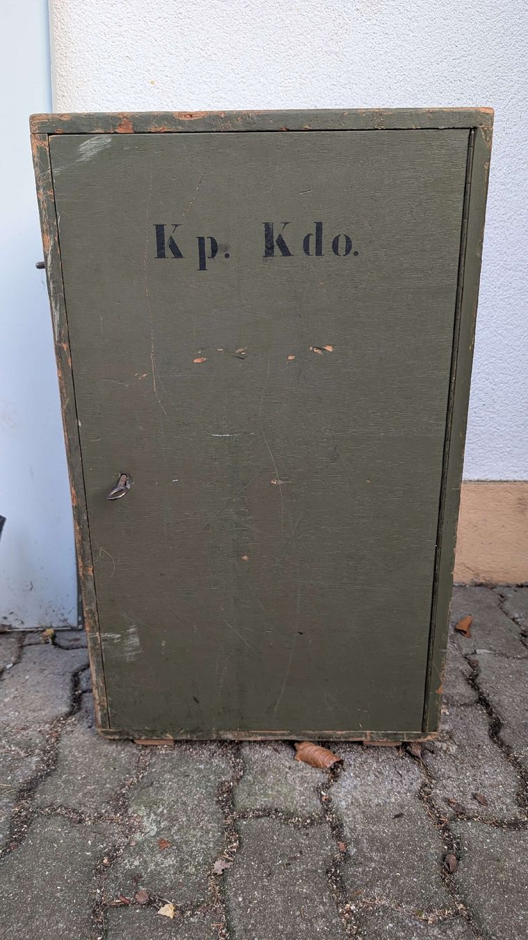 Armadi: Original Schweizer Armee - Rarität Kp. Kdo. – Usato da Evilard venduto da Kody0