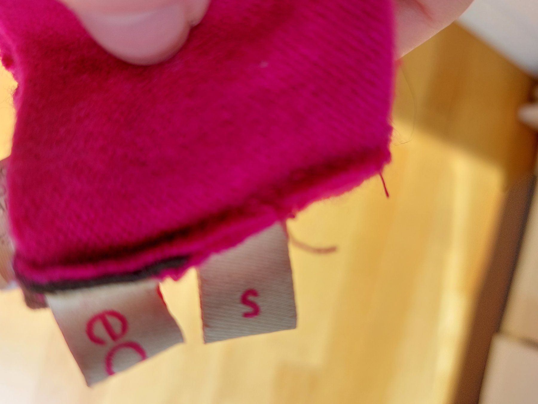 Guanti & manicotti: Très jolis gants roses Echo Taille S – Usato da Ostermundigen venduto da jul_7t8v 6