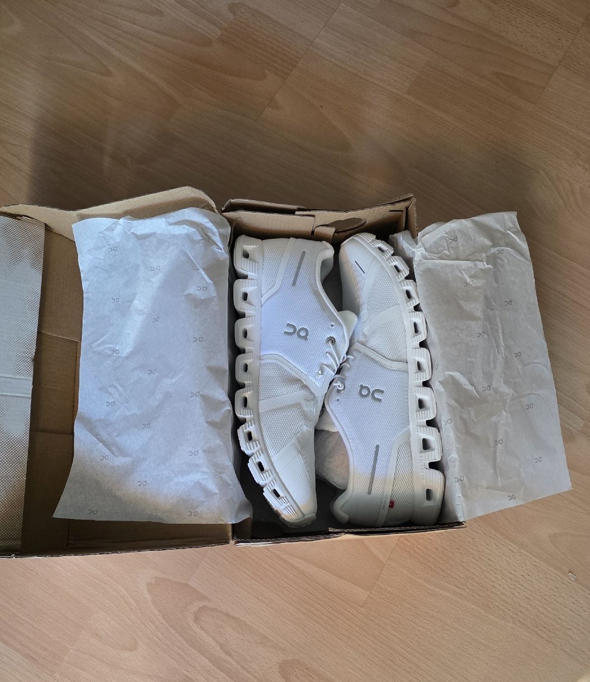 Scarpe da uomo: on schuhe gr 44 – Nuovo (secondo la descrizione) da St.Gallen venduto da big_tipp 2
