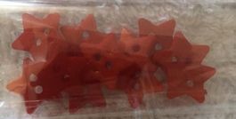 11 Sterne  Knöpfe Aufnäher rot  Kunststoff OVP