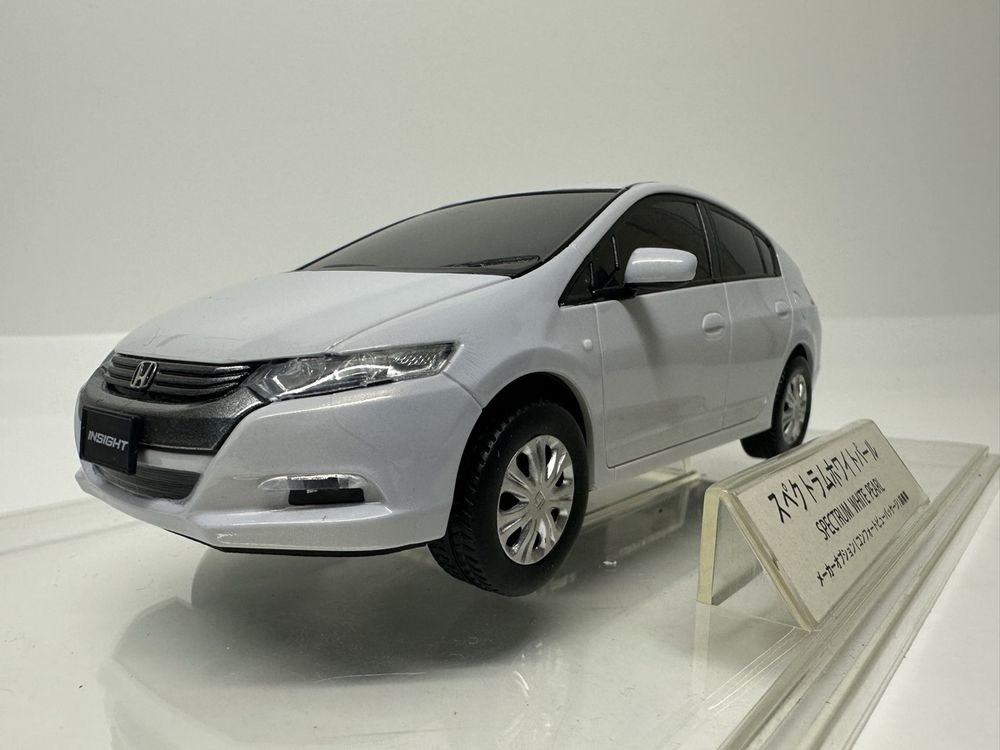 Honda Insight 1:24, weiss, mit Acryl Ausstellungsbox (Gebraucht) in ...