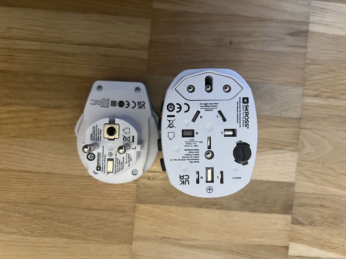 SKROSS Unità & Adattatore: NEU! Skross Adapter Set Weltreise – Nuovo e nell'imballaggio originale da Bern venduto da bexxxna 1
