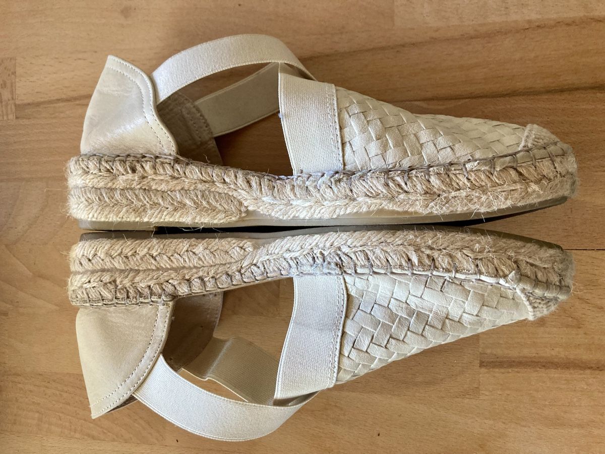 Scarpe da donna: Fabiolas Espadrilles Beige Leder Grösse 37 – Usato da Vinelz venduto da Viewfinder84 5