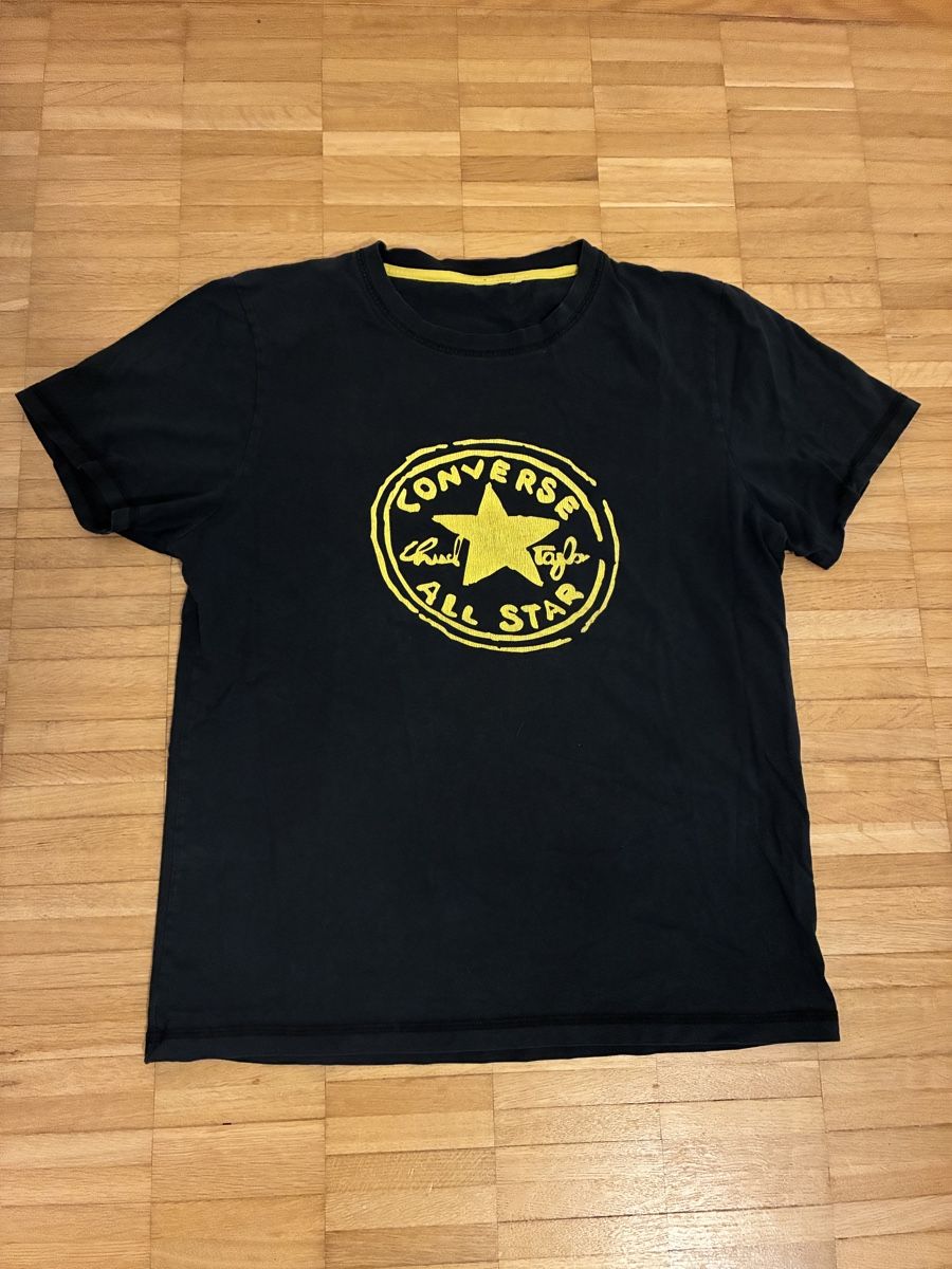 Converse T-shirt: Converse T-Shirt – Usato da Aarau venduto da Musicandotherthings