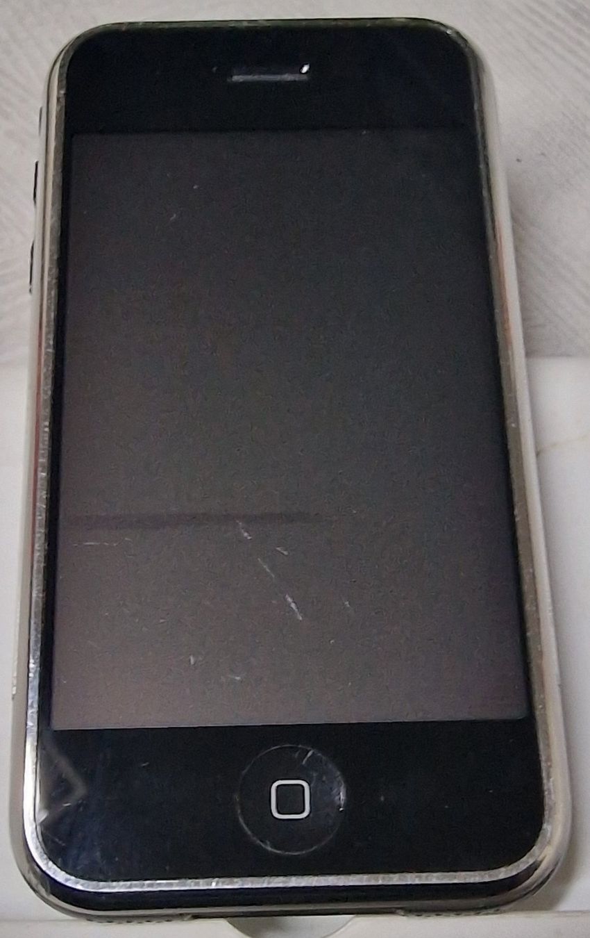 Apple Telefoni cellulari / Smartphones: iPhone 2G 8GB Vintage Handy – Difettoso da Uerkheim venduto da Justi.y 2