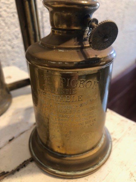 Tutte le decorazioni: Lot d'objets ancien avec lampe pigeon – Usato da Chézard St Martin venduto da schmitt 1